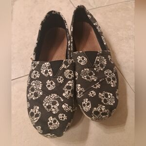 Madden Girl Flats, Size 8